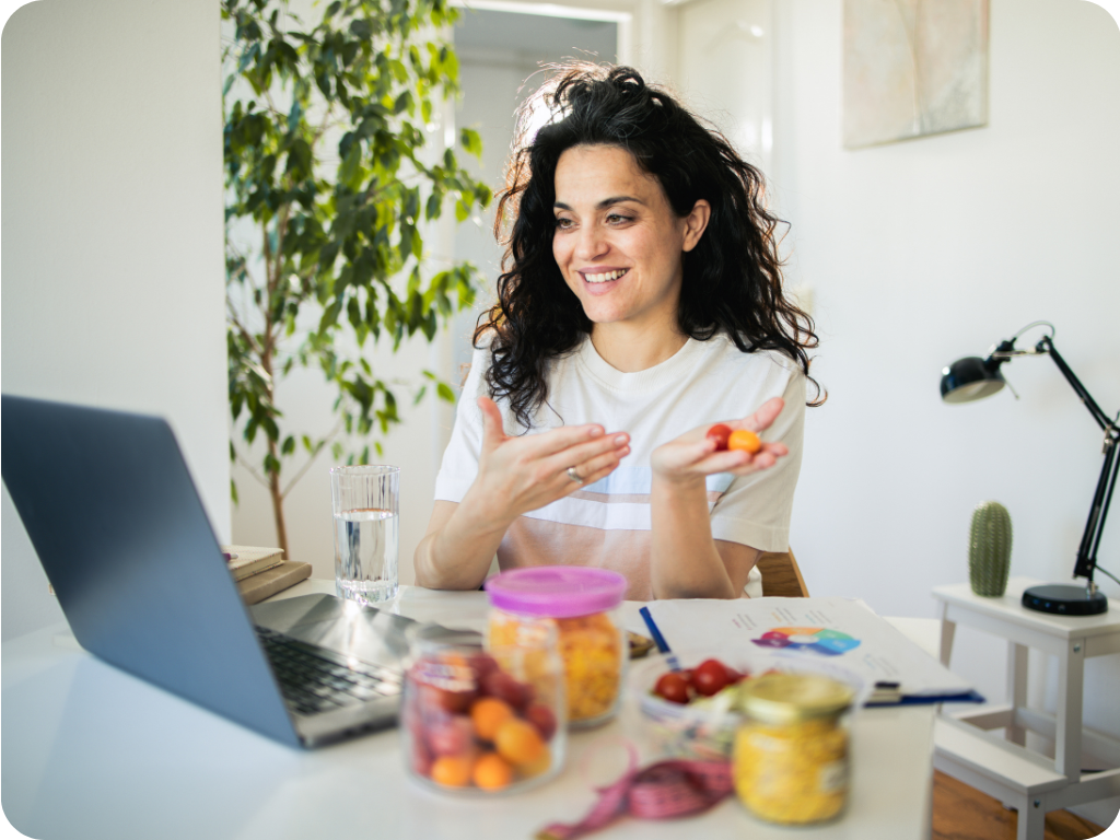 Cecelia-Health-nutritionist-sharing-portion-size